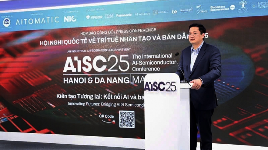 Tech giants to discuss global AI, semiconductor development trends in Vietnam